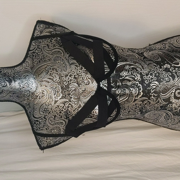 NWT Bule Bella strappy bra - Picture 2 of 7